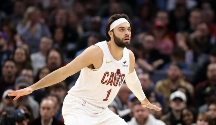 阿特金森：“斯特鲁斯的上场时间会逐步增加，他可能进入首发阵容，也可能担任第六人，