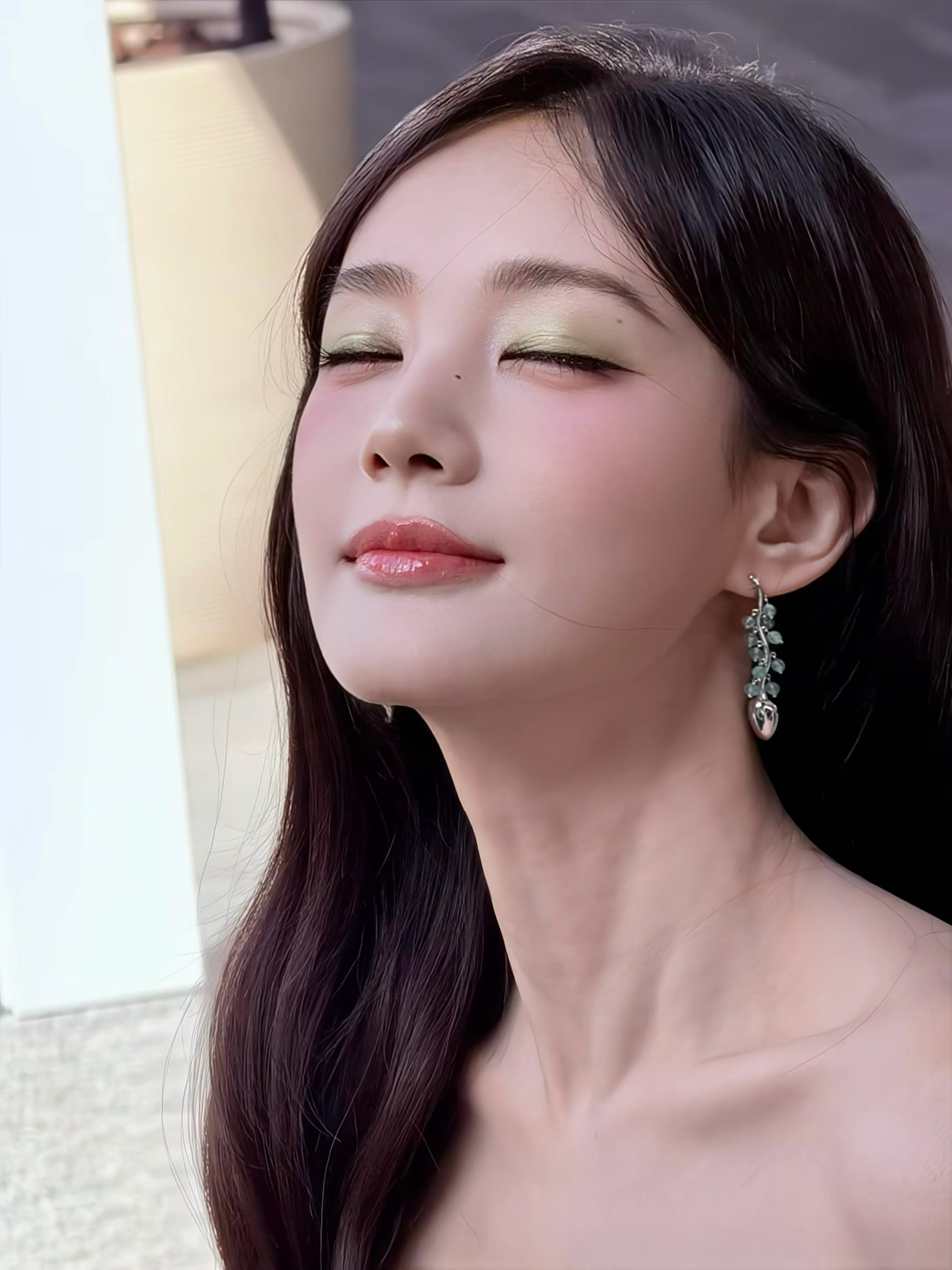 姐姐好漂亮，森林女神的感觉，又漂亮又氧气～