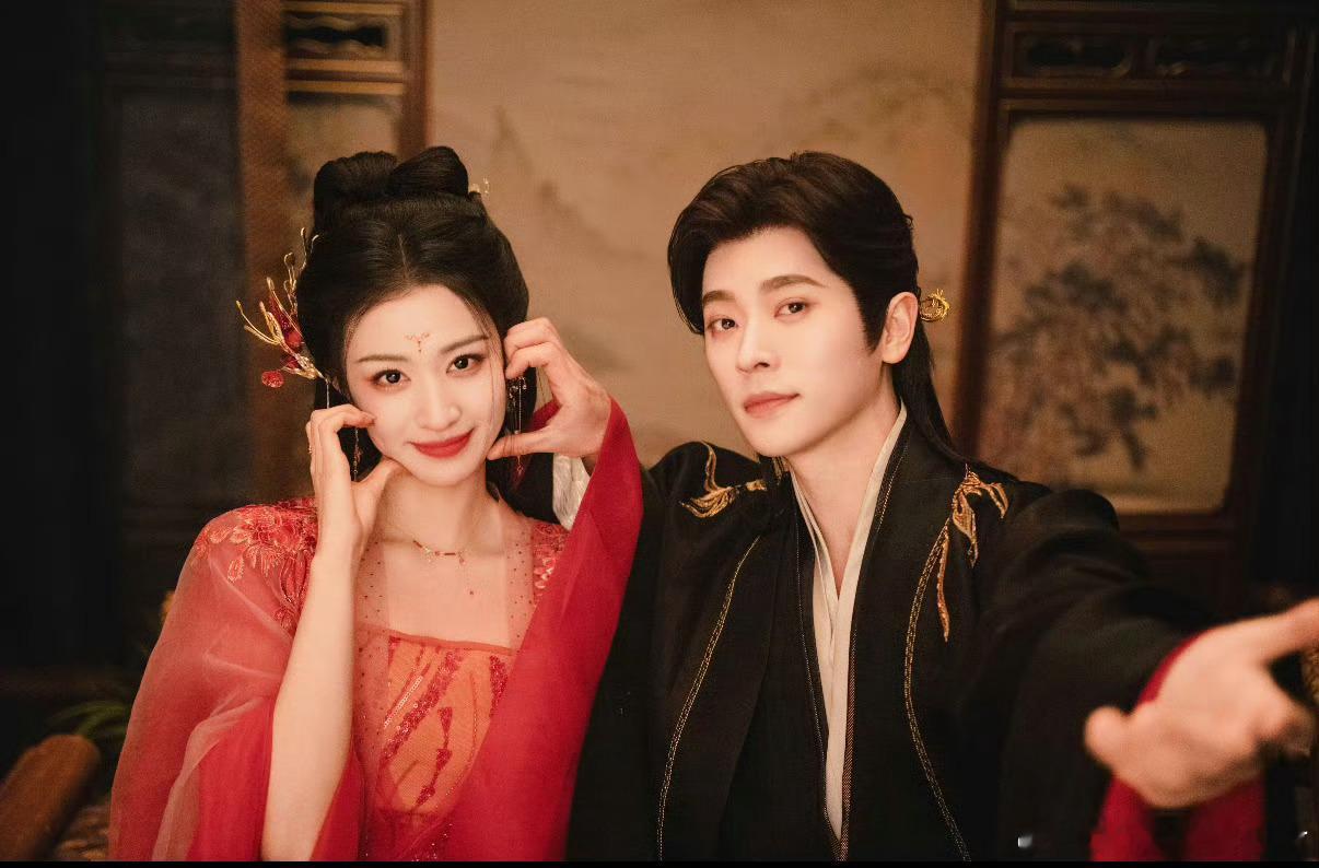 成何体统直播王楚然丞磊怎么剧里剧外都这么好笑 