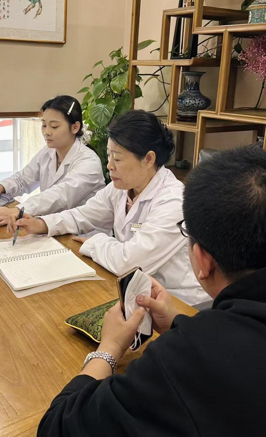 手淫 9 年，肾精亏虚，到底如何补回？ 很多人从年轻就开始手淫，一晃就是9 年。
