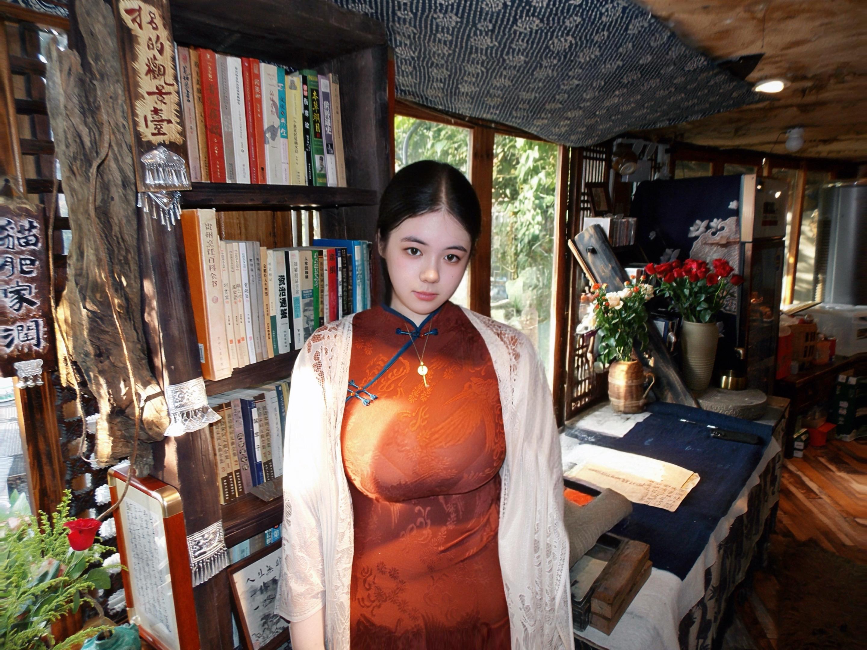 很远很远的最近。