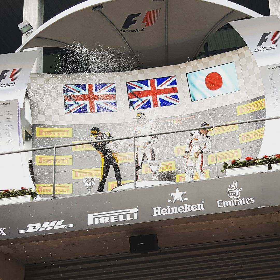 乔治拉塞尔 🩵 GR63乔治通鉴 2017年GP3时期旧照 - 领奖台&发布会