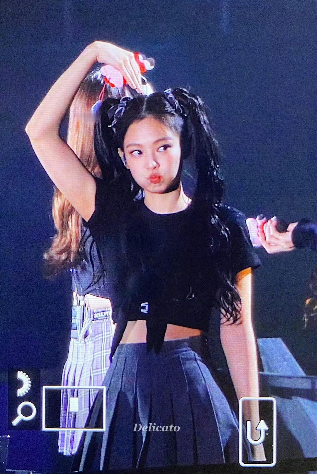 Jennie  ama怎么提名又没得奖？这是公关手段没到位还是粉丝毫无底线的天天