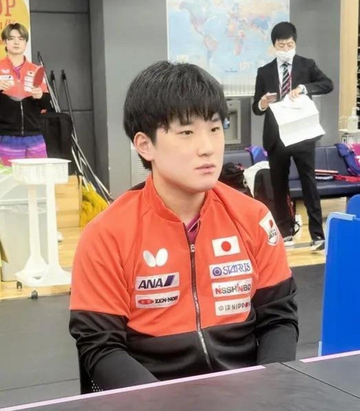 赛前放狠话！张本智和直言中日男队五五开，豪言自己独拿两分就能赢球伦敦世乒赛团体赛