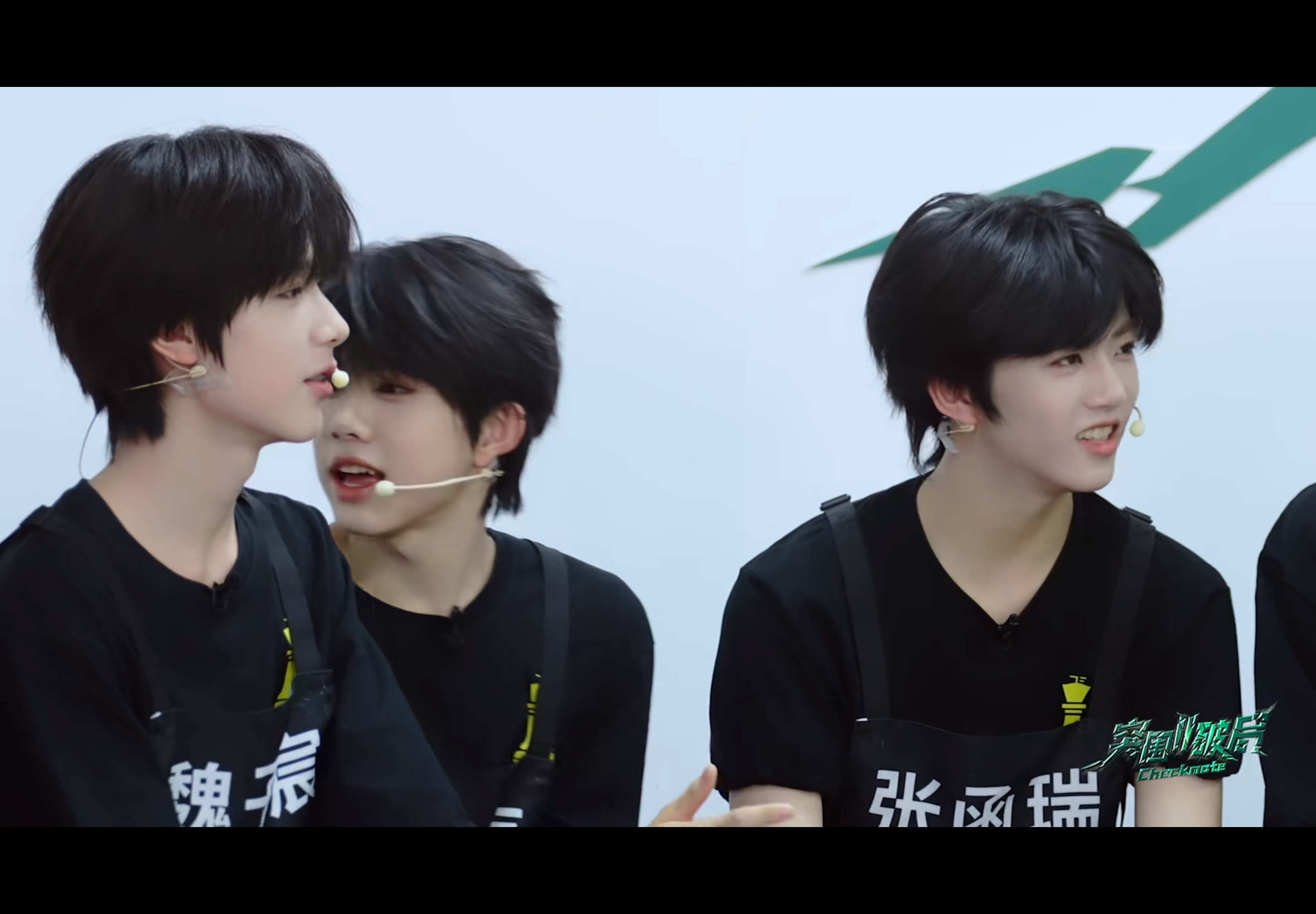 我大宝贝的侧脸也太好看了 