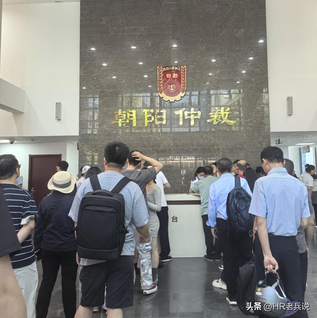 给大家分享一个仲裁在整理证据和举证质证时，很多第一次仲裁开庭容易踩的坑，95%以