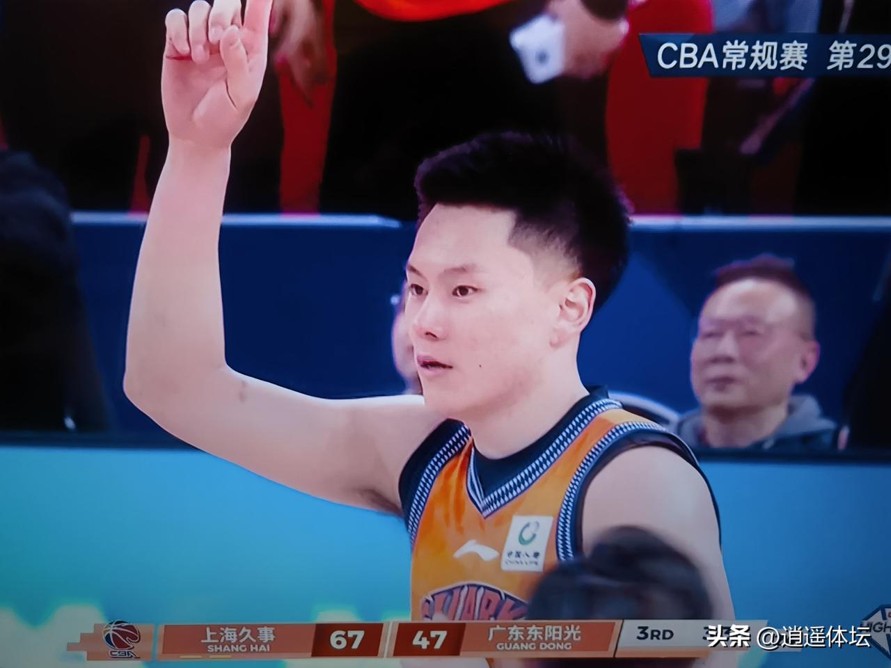 上海久事常规赛冠军，已经没有悬念，就是季后赛夺冠也不是什么新闻！
       