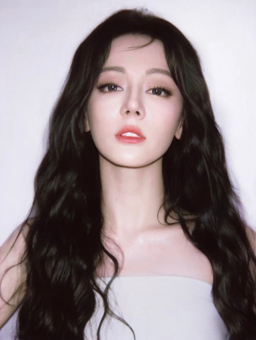 迪丽热巴跑男只录了12天竟然只录了十二天！！当时真的觉得热巴本人好美 完全建模脸