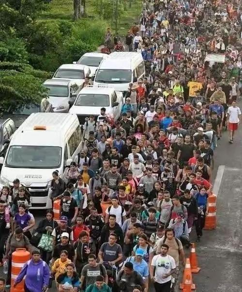 为啥美国有钱人不来中国，而中国有钱人却移民美国？因为说白了，在美国只要你有钱，还