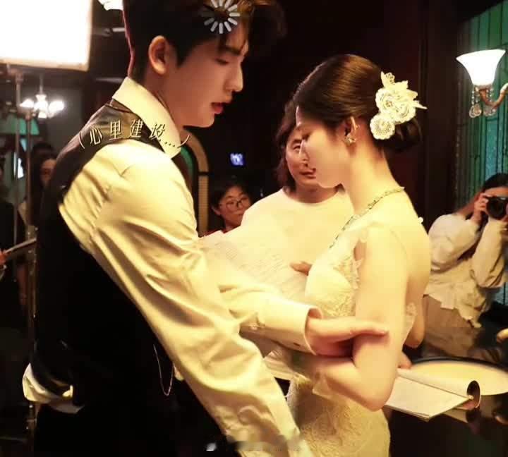真的要被《这一秒过火》台词笑晕！连主演张凌赫、王楚然本人都直呼顶不住！这部剧的台