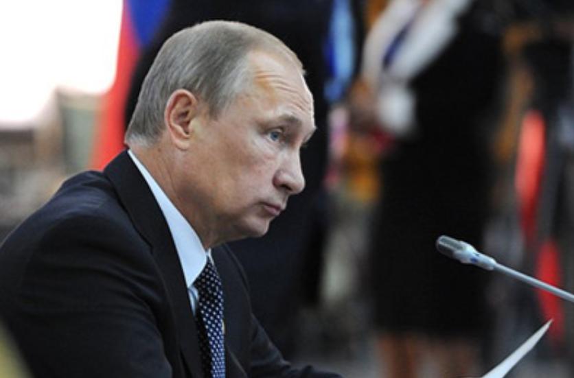 俄罗斯再一次暴露其本性！也给世人敲响了警钟！12月17日，俄罗斯总统普京在俄国防