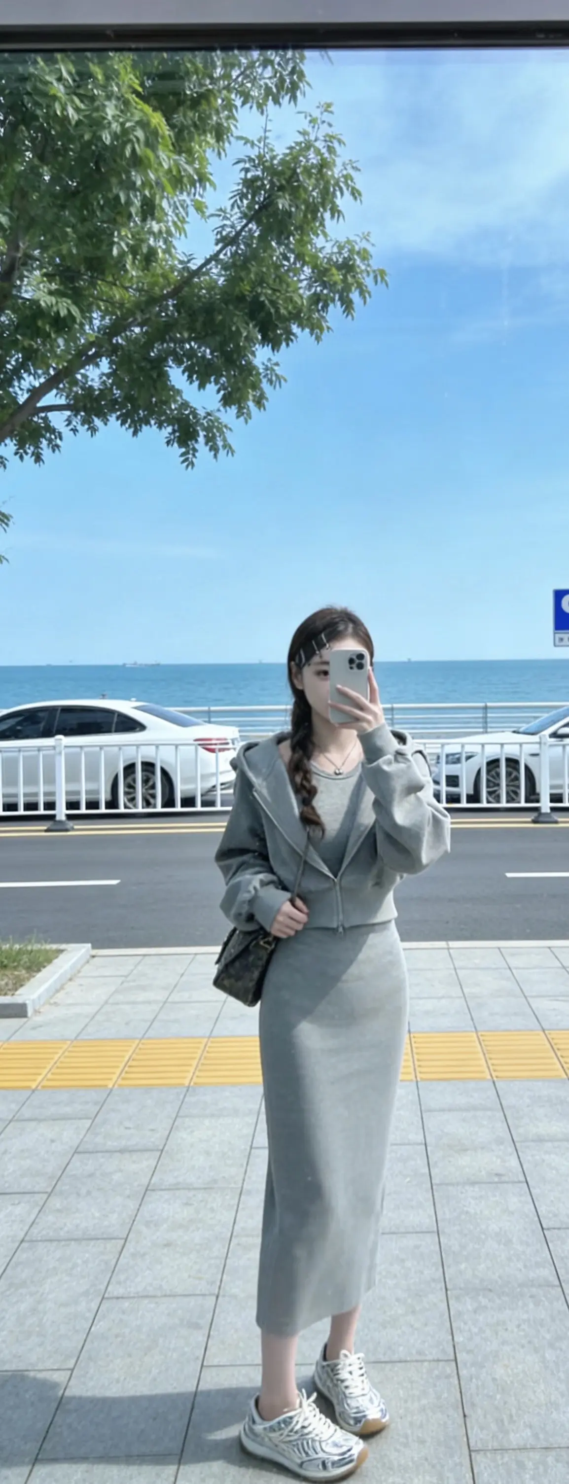 “能自己扛，就别声张，做个勇敢的女人，去承受命运给你安排的一切！”