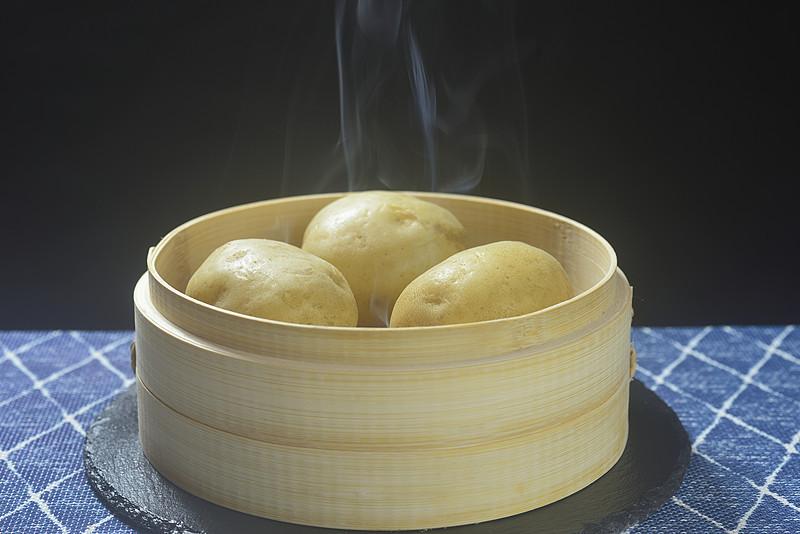 热量不高但饱腹感很强的食物

很多减脂的朋友都在找：热量不算高，但吃完饱腹感很强