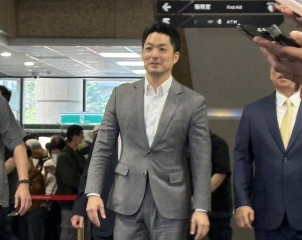 台北市长蒋万安发表声明，

4月10日，针对中国大陆9日宣布在黄海实施实弹射击，