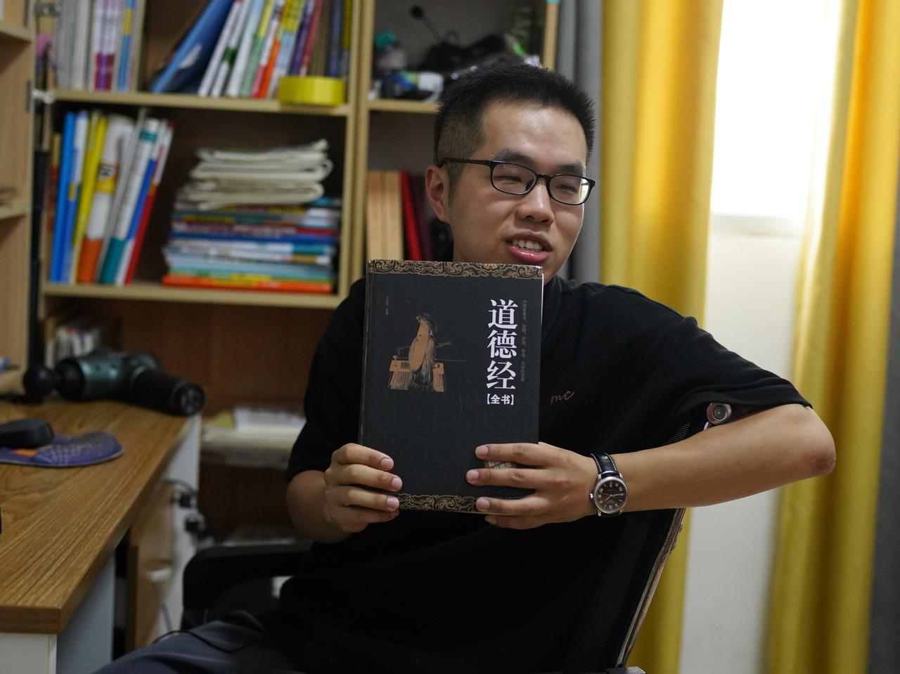 对于学生来说，遇到一个好老师能受益终生，对于老师来说，遇到好的学生属于是伯乐识千