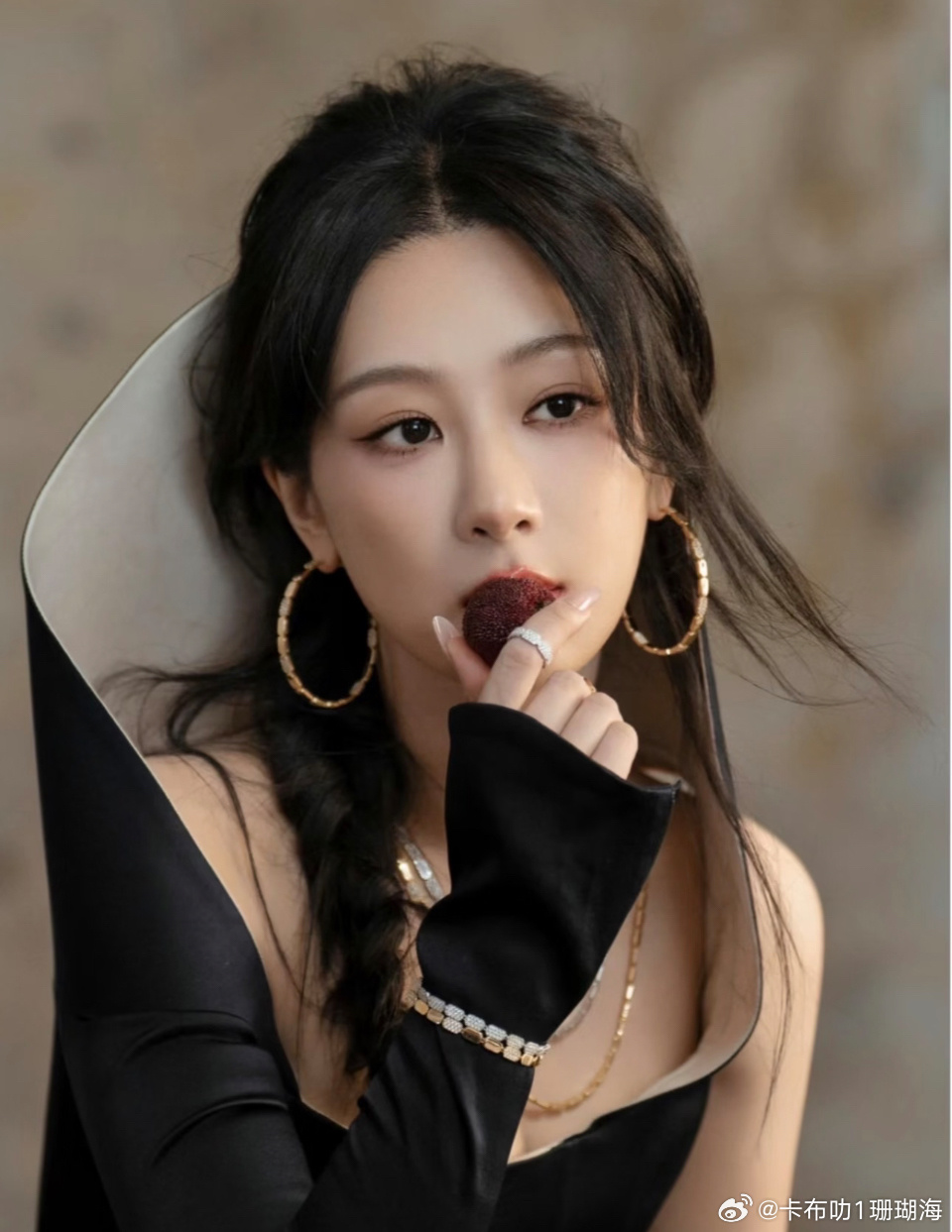 杨紫她怎么能这么美……我好喜欢 