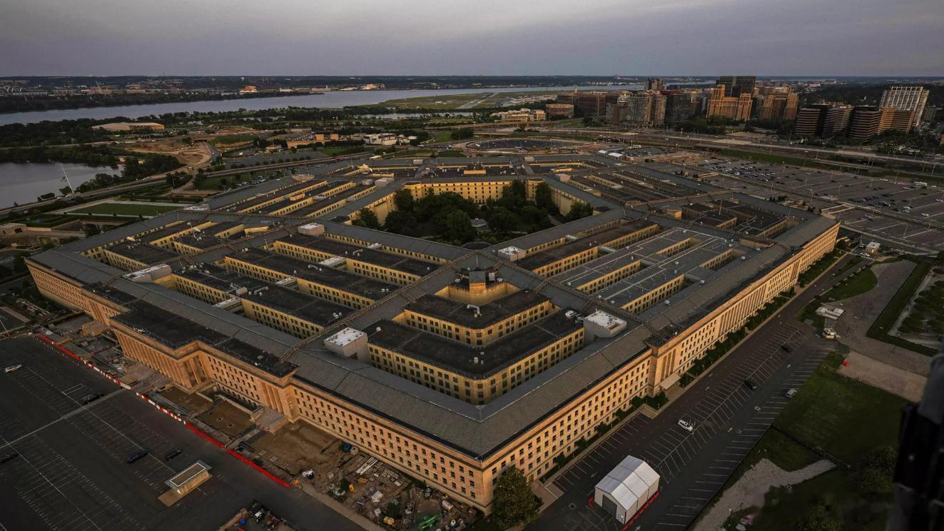 拥有5000多枚核弹头的美国，为何要对600枚核弹头的中国感到焦虑？本月23日，