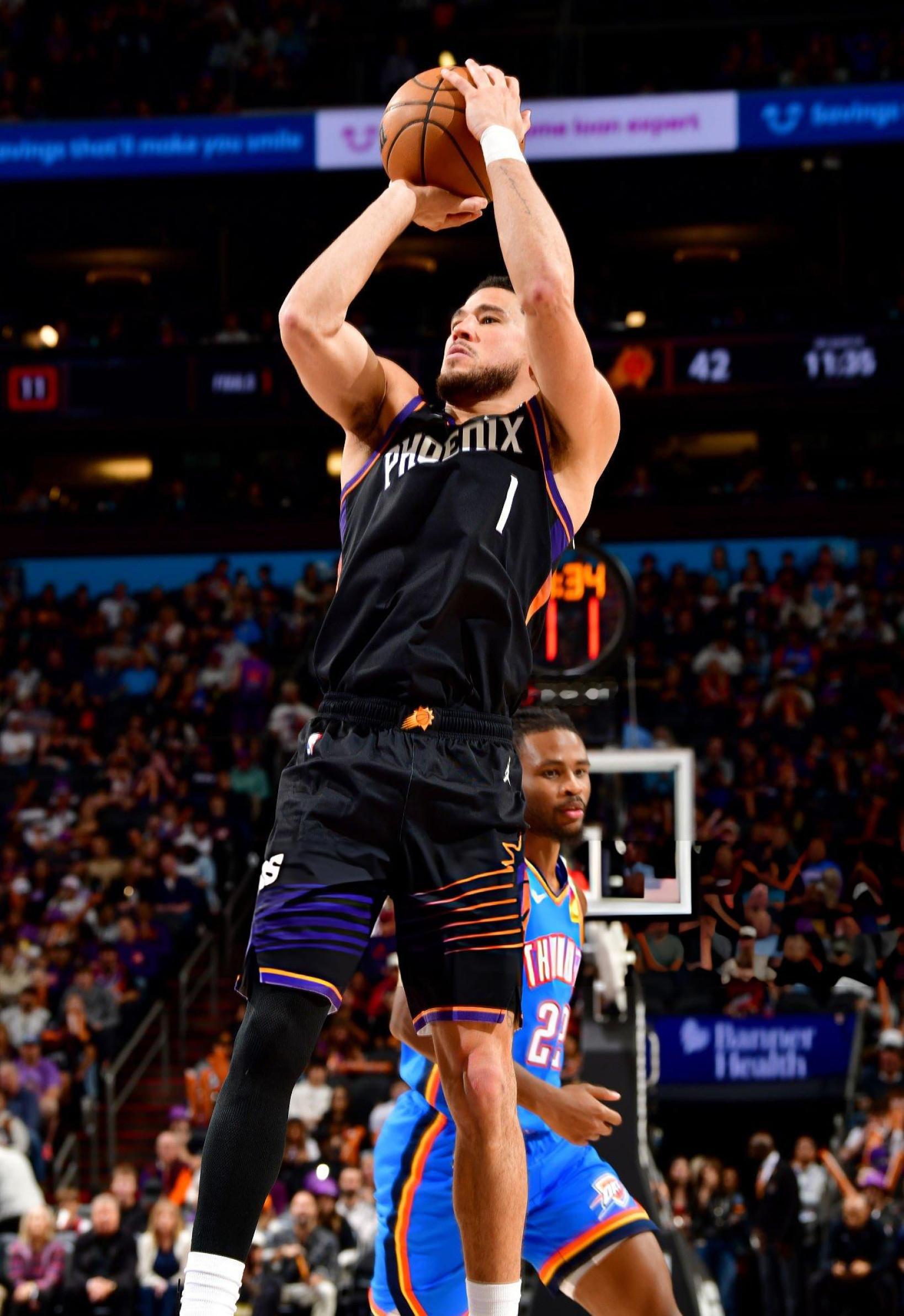 全明星给布克投票新赛季篮不住我的观赛搭子