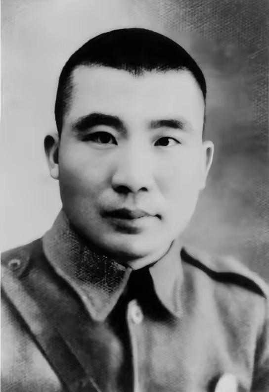 1948年，第9绥靖区司令李良荣向蒋介石请求经费，蒋介石大手一挥批了60亿法币，