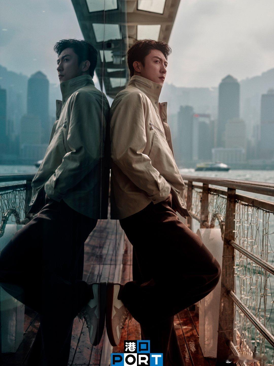 港风剪影里的侧颜杀，双面魅力碰撞出故事感。墨镜一戴气场全开，慵懒坐姿也藏不住型格