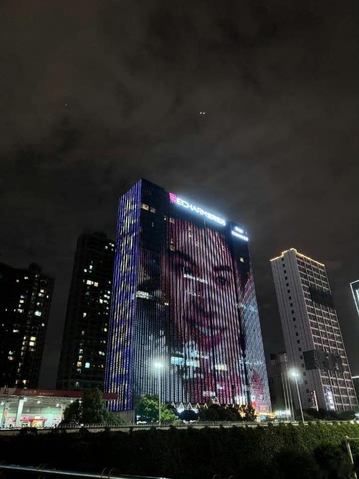 #王鹤棣粉丝新剧应援# 王鹤棣粉丝新剧应援🈶，太用心啦[送花花]，期待《大奉打