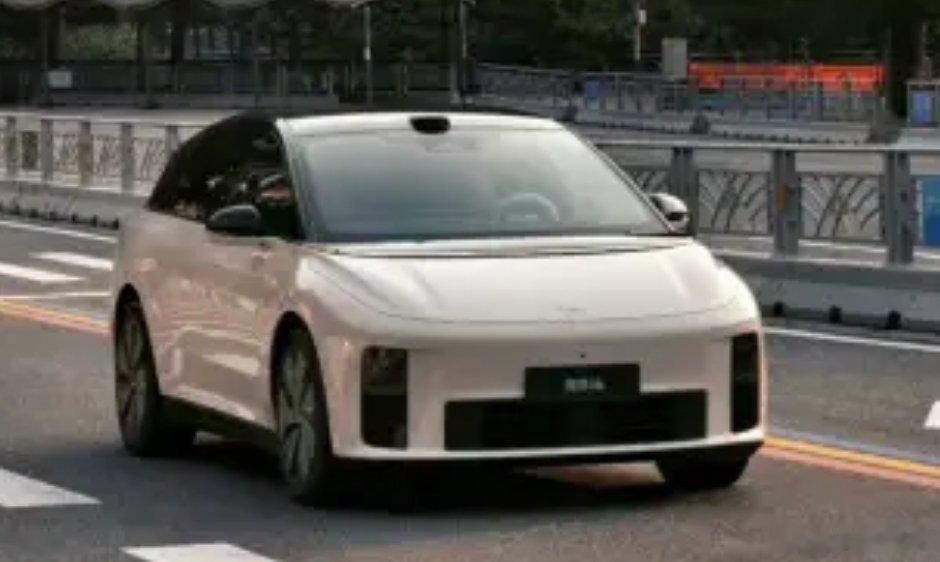 理想i6试驾感受！！！一、静态体验理想i6在空间、续航能耗、智能驾驶、家庭场景适