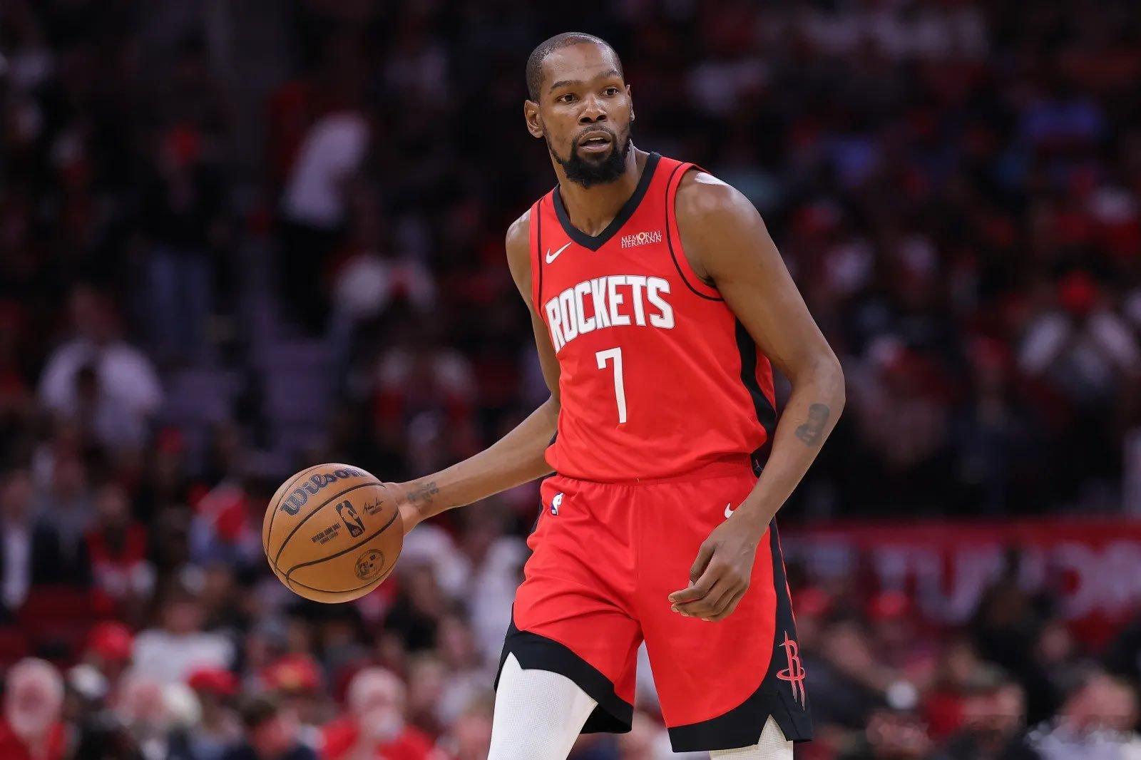 本赛季KD的场均上场时间令人担忧，联盟前三牛马火箭占据两位（37岁老杜，22岁阿