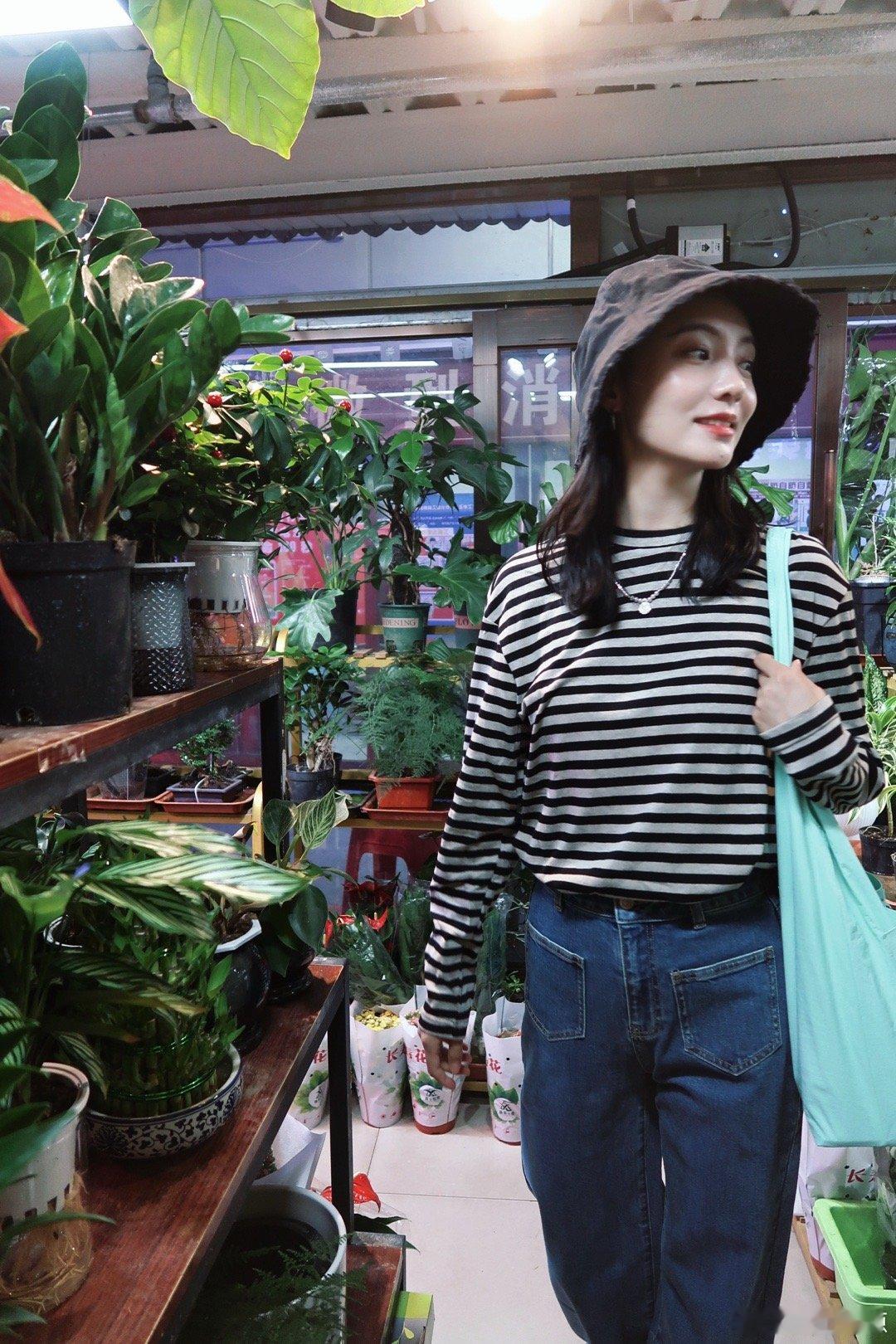 随手一拍～逛逛花鸟鱼市🐠💙啊这就秋天了 ​​​