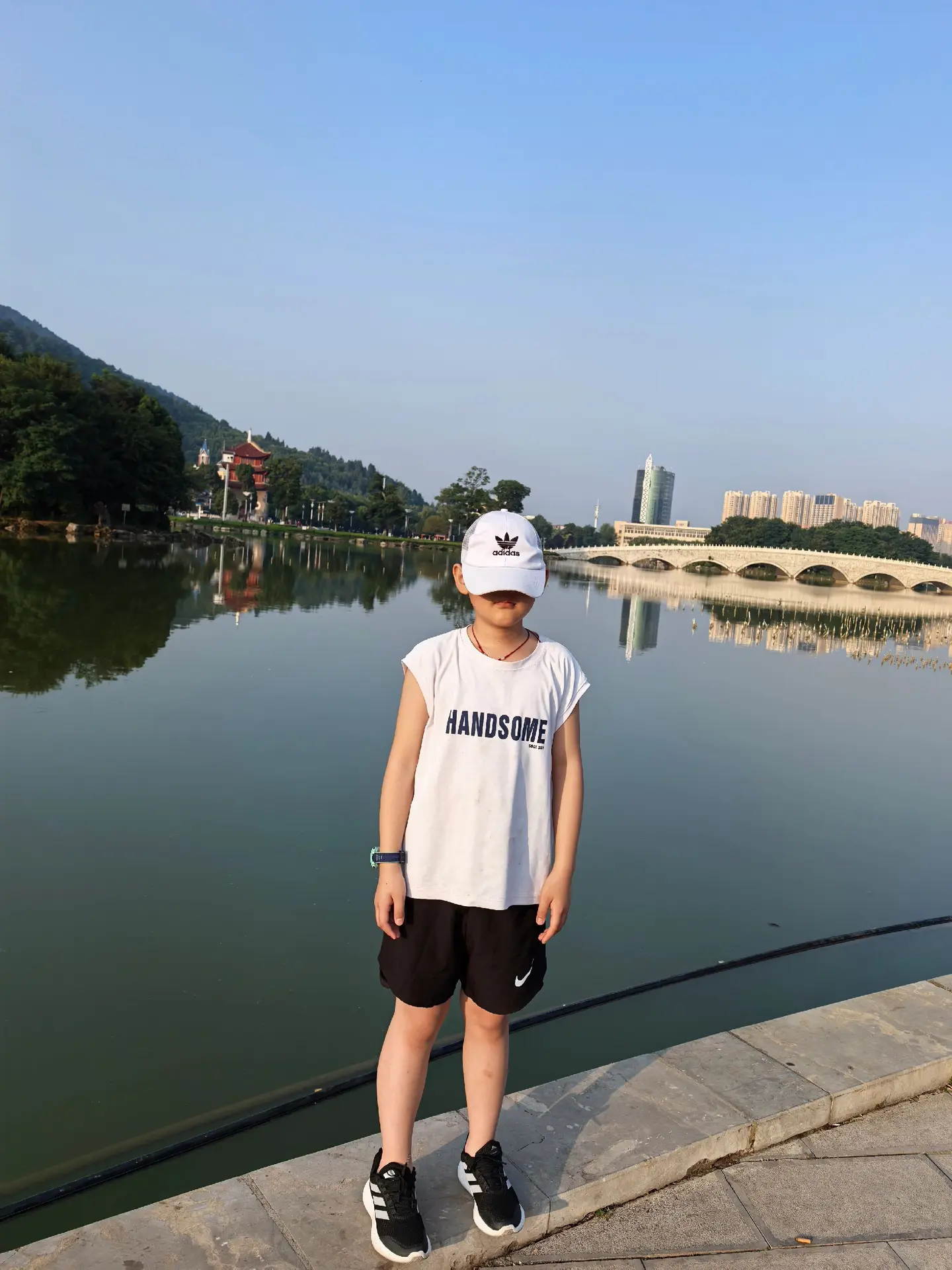 呵呵，跟你拍一组照片！记录美好生活。