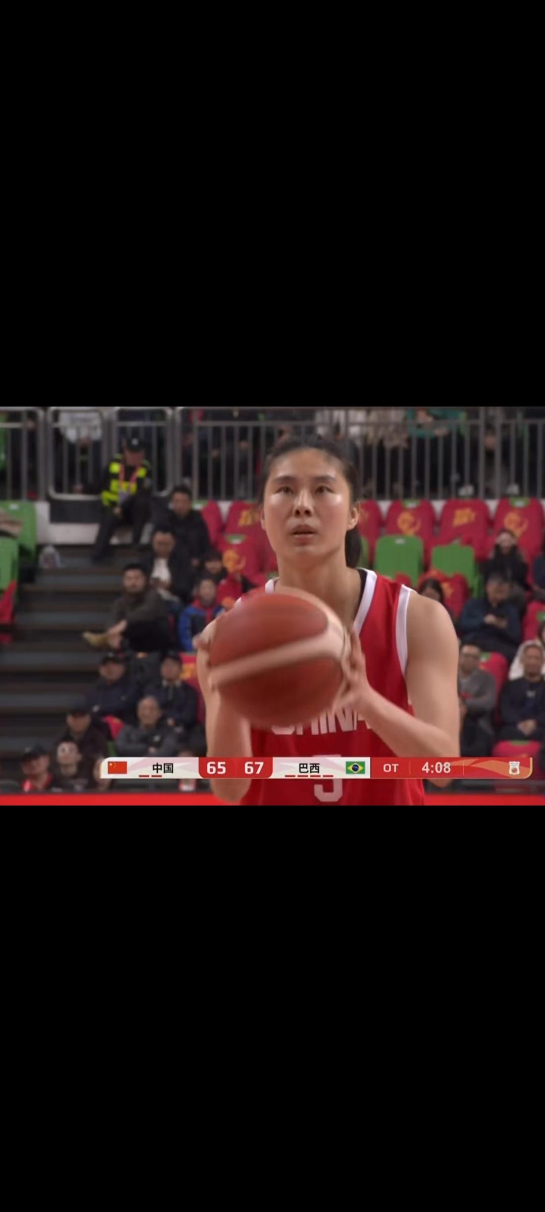 中国女篮20+失误，热身赛74-69加时险胜巴西，王思雨本场MVP！王思雨21分