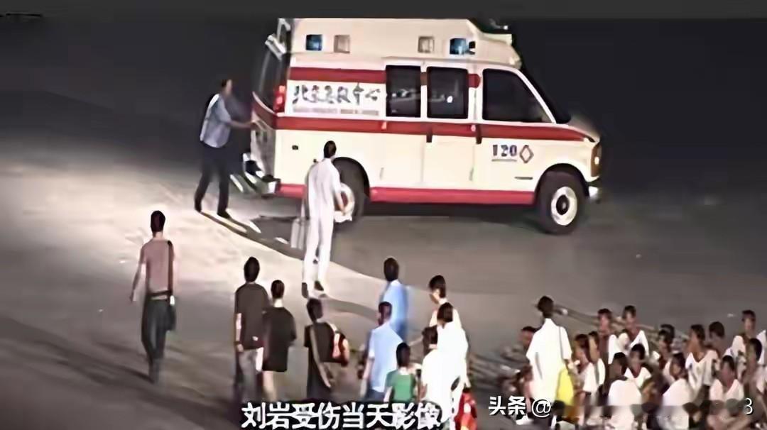 15 年过去了，那个摔成终身残疾、让张艺谋愧疚一生的女人还好吗？
距离08 年奥