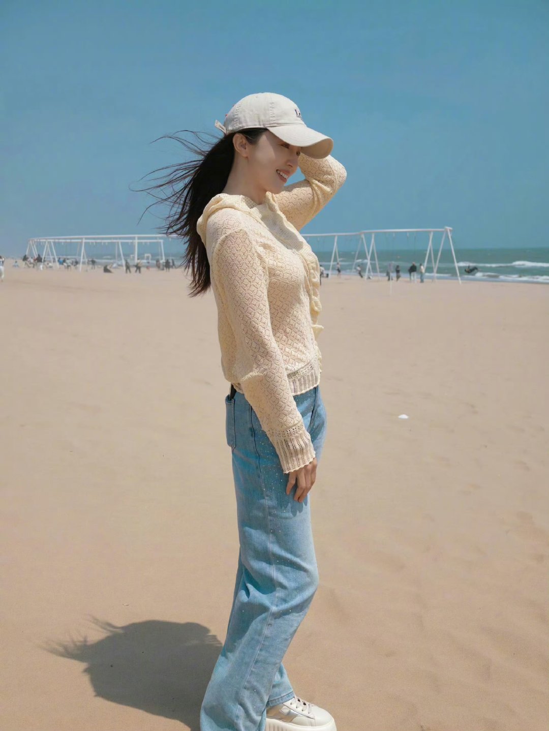 董璇不被定义的美46岁董璇的人生主场董璇打破年龄局限，活出专属精彩人生 