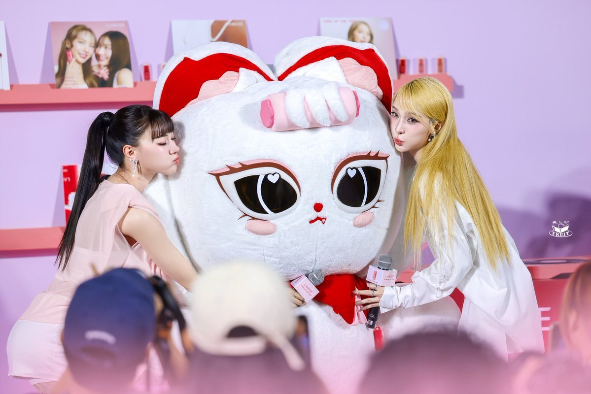 JanJingjing 🦊🐯janjingjing谢谢大家今天来！虽然下雨了