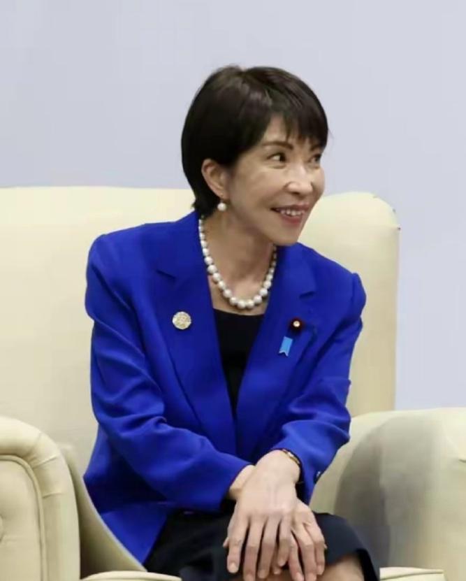 现在日本媒体似乎意识到了事情的严重性！因为他们发现，不管日本当局怎么放狠话，中方
