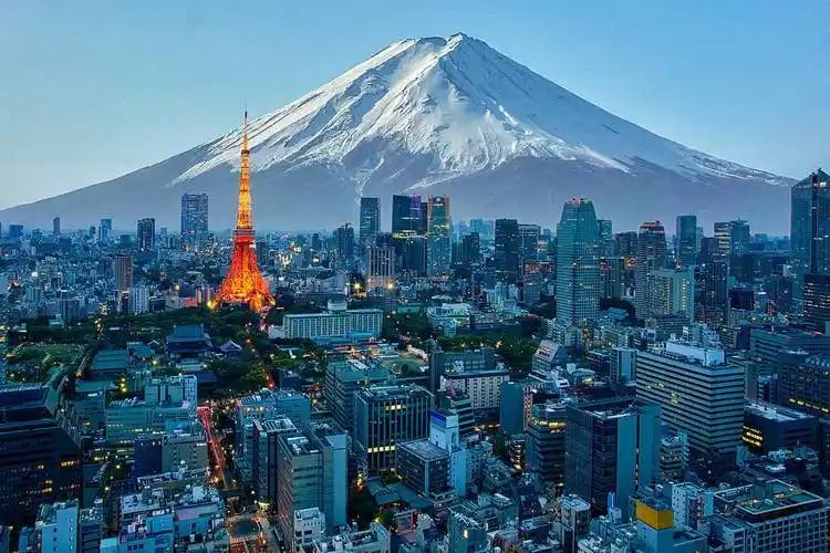 9月11日中国驻日本大使馆正式官宣，自9月14日起上调日本公民赴华各类签证规费，