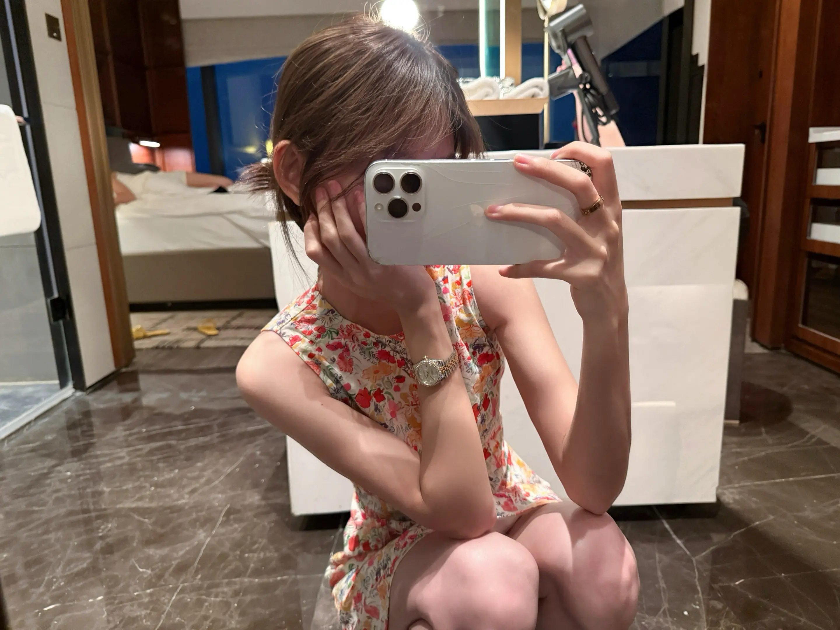 从来不怕自己一个人 只是遇见你之后 我开始贪恋陪伴