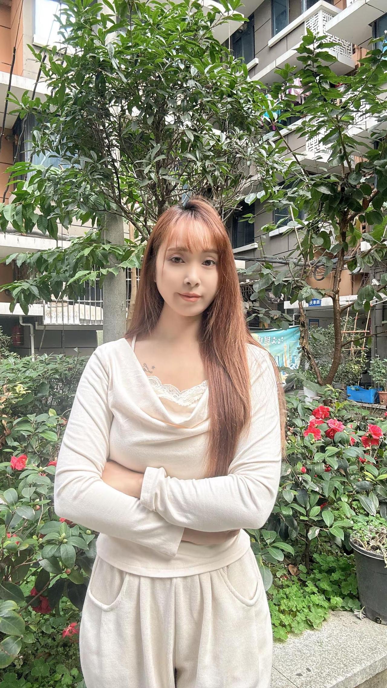 1988年的🐉无论你活成什么样子 都会有人说三道四 这个世界我们都只来一次 吃