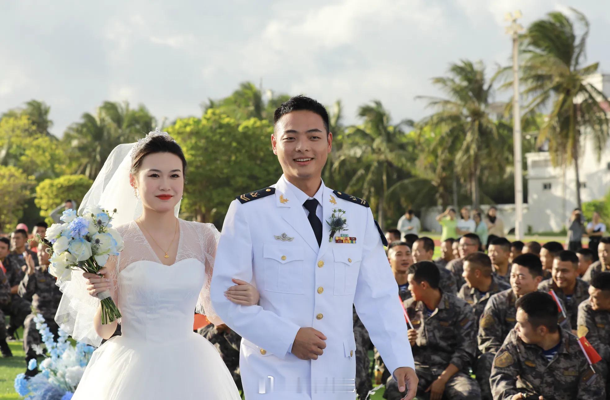 #军恋[超话]#我们自愿结为夫妻，无论富有还是贫穷，无论健康还是疾病，无论青春还