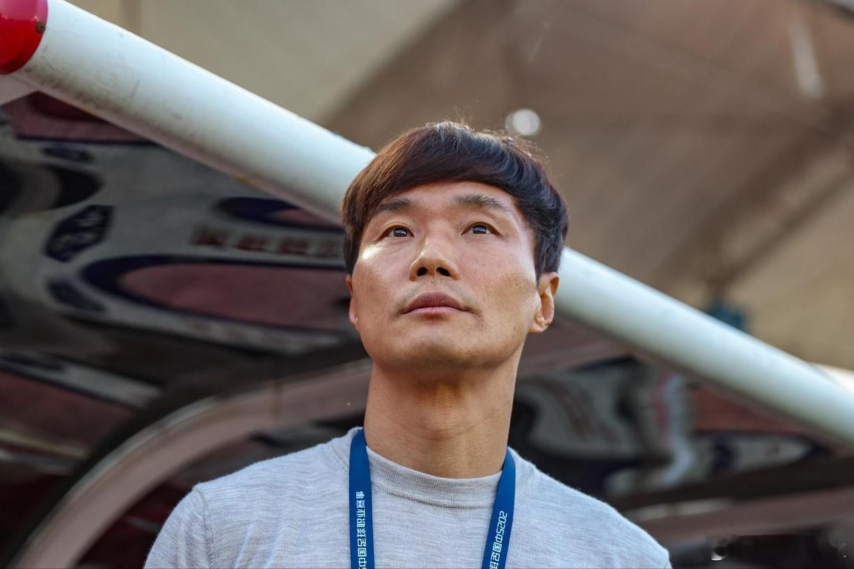 前河南队主帅南基一接受了采访，他对中超联赛的感觉还不错，没有说坏话，甚至对中国球