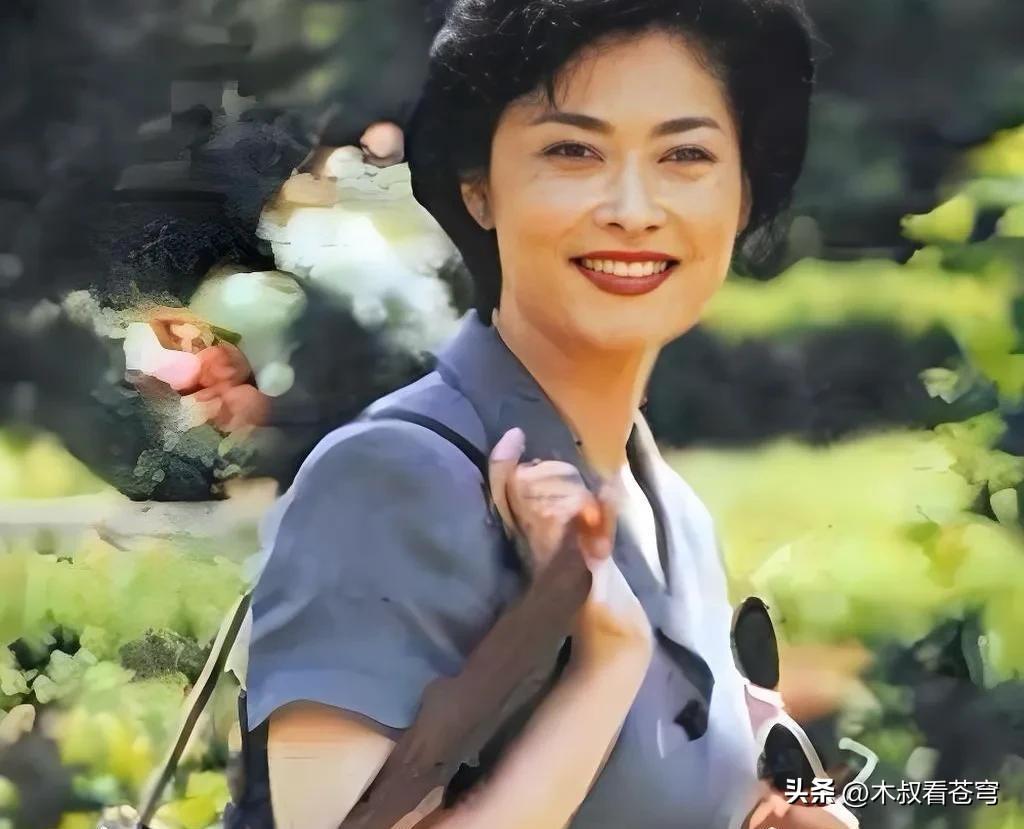 一大早看到敬一丹不幸去世的消息，禁不住流泪了！

71岁的敬大姐，6月在哈尔滨突