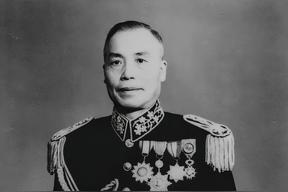 为啥讲李宗仁真正了解蒋介石，蒋介石起步晚，但是发展壮大快，北伐时，蒋介石控制一个