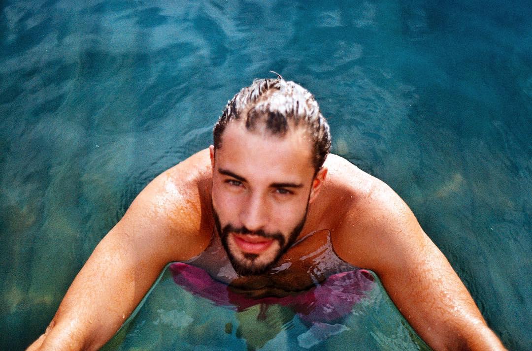 最近，法国男演员 Marwan Berreni（马尔万·贝雷尼）的尸体在罗纳河河