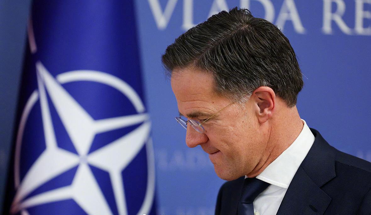 北约秘书长吕特最近说得挺直白。他说，俄罗斯用“榛树”导弹打击乌克兰利沃夫的军工厂