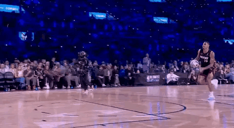 “舞王”凯沙德·约翰逊夺得🏆 2026扣篮大赛冠军！卡特·布莱恩特高开低走，5