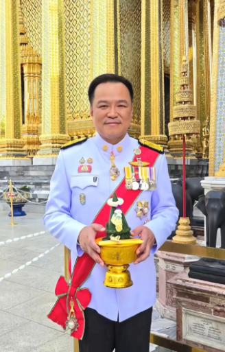 洪森失势柬埔寨动荡，王室回归路遇阻，权谋斗争未终结
柬埔寨老总理洪森搞了一辈子政