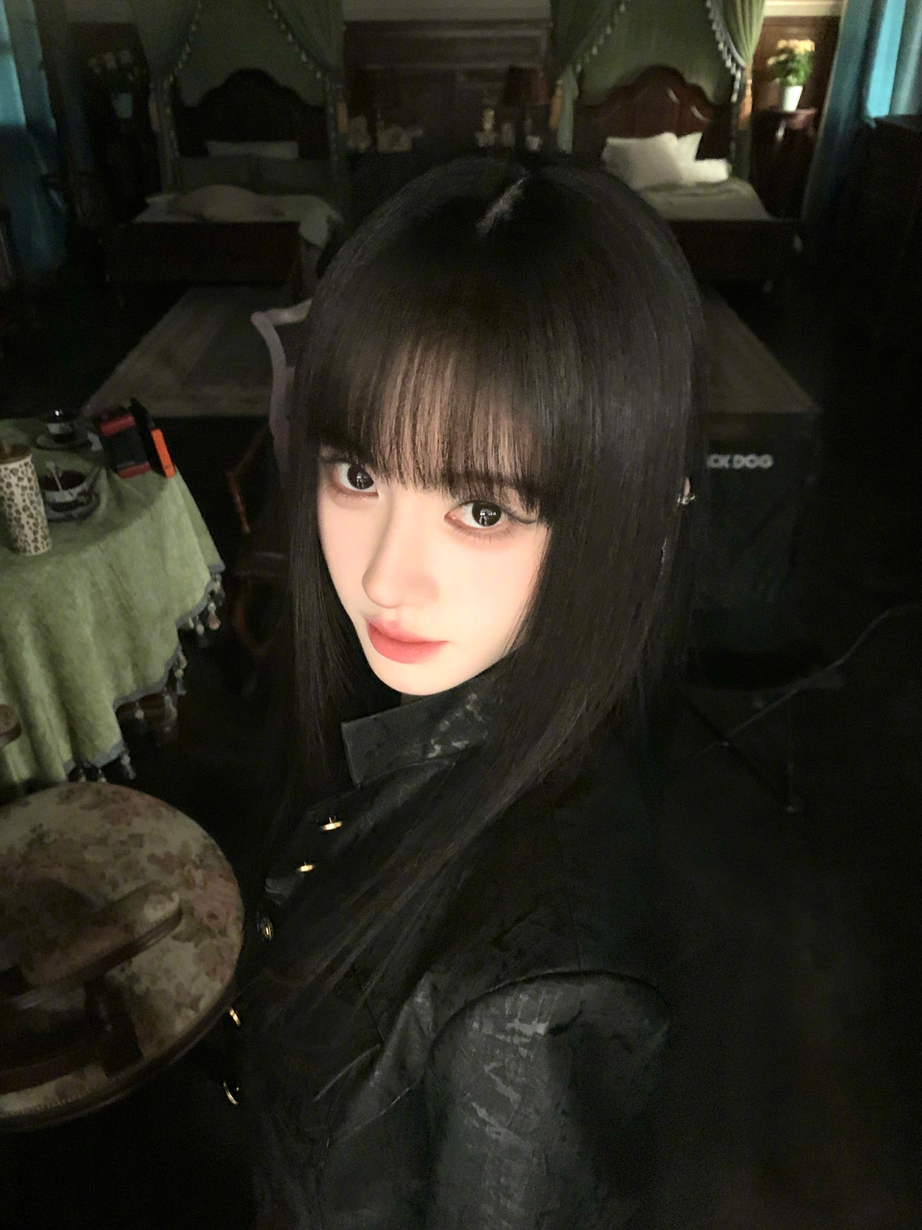 鞠婧祎鞠婧祎苏绿夏 jjy鞠婧祎姜黎非 你见山川多清秀，星辰多温柔，恰似你眼眸⛰