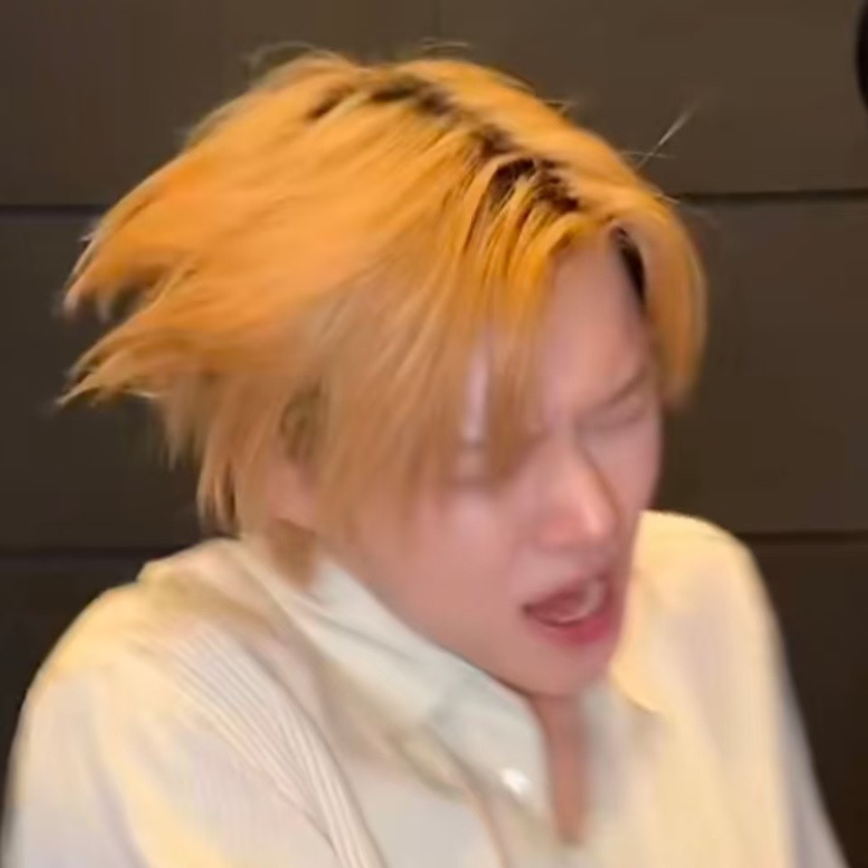 叔叔轻点，我还在里面呢 