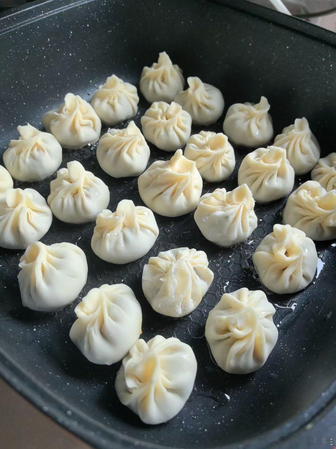 起了个大早，还好成功啦，一口一个开吃 