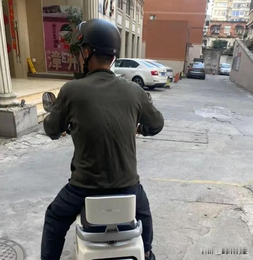 “这中药的效果这么强？”福建，男子得知八宝丹利润很高，通过一村民获得了秘方和制作