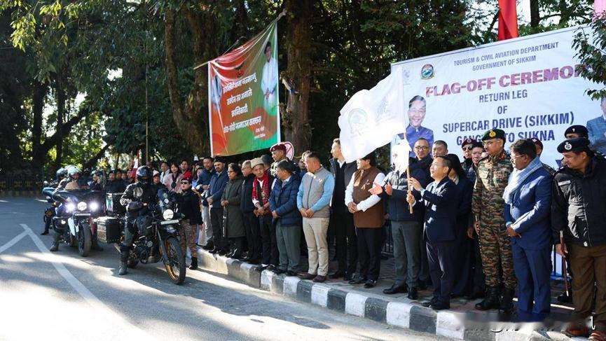 《新印度快报》《印度教徒报》12月15日报道，根据“印度战地观光”计划（Bhar